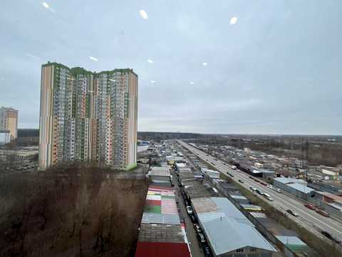квартира по адресу Сім'ї Кульженків ул. (Петра Дегтяренка), 37