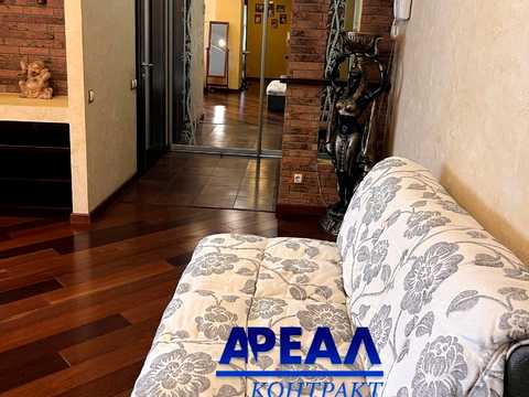 квартира за адресою Шкільна вул. (Героїв Сталінграда), 555