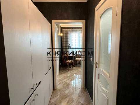 квартира за адресою Софії Русової вул., 7