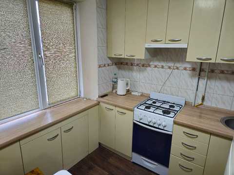 квартира за адресою В'ячеслава Чорновола вул. (Юрія Савченка), 83