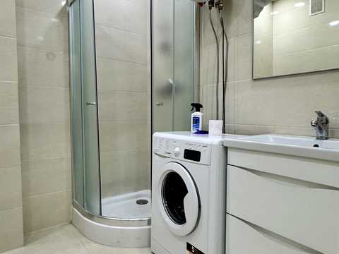 квартира за адресою Метрологічна вул., 52-А