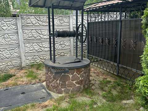 будинок за адресою с. Пряжів, Хмельницького, 47