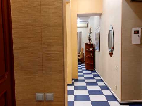 комерційна за адресою Одеса, Сєченова пров., 3а