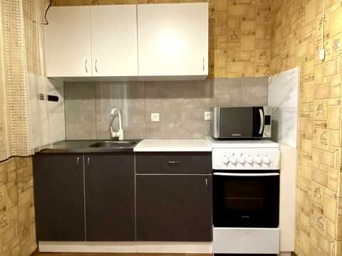 квартира за адресою Софії Русової вул., 1