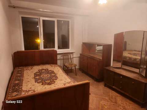 квартира за адресою Русанівський бульв., 4