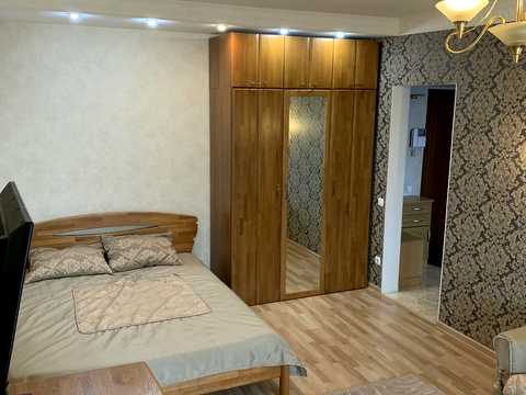 квартира по адресу Героев Днепра ул., 32