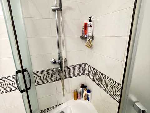 квартира за адресою Дмитрівська вул., 82
