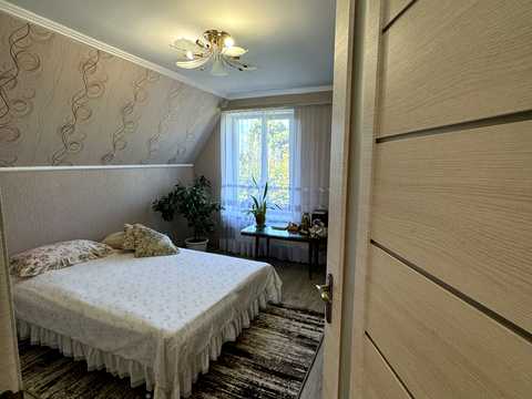 будинок за адресою Харківська вул., 8