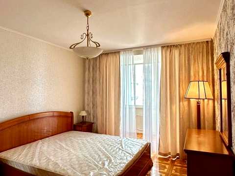 квартира по адресу Драгоманова ул., 31