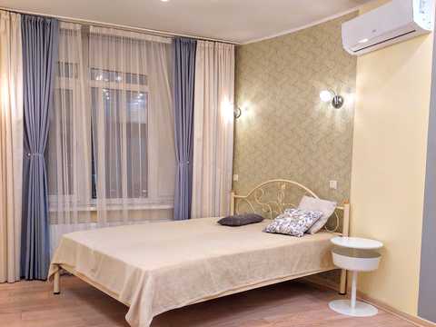 квартира за адресою Дніпровська набережна вул., 26и