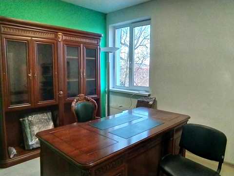 комерційна за адресою Транспортна вул., 1