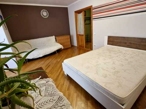 квартира за адресою Хмельницького, 9