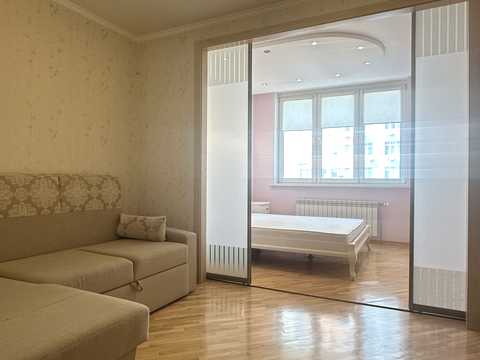 квартира по адресу Олены Пчилки ул., 5