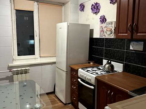 квартира за адресою Василя Сухомлинського вул. (Совхозна), 48