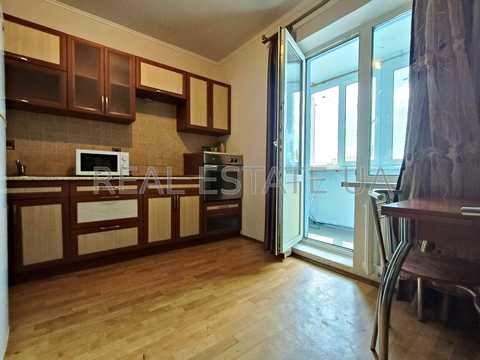 квартира по адресу Драгоманова ул., 1-Г