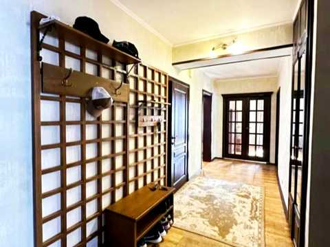 квартира за адресою Корольова вул., 10-А