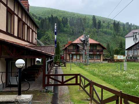 комерційна за адресою Центральна, 50