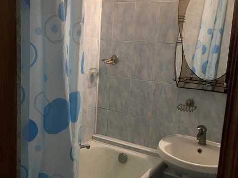 квартира за адресою Дарницький бульв., 4