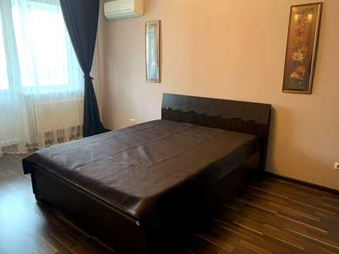 квартира за адресою Драгоманова вул., 6/1