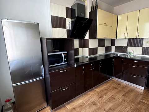 квартира за адресою Райдужний масив вул., 6