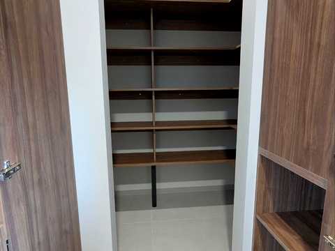 будинок за адресою Місячна вул.