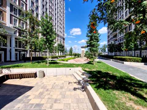 квартира за адресою Михайла Максимовича вул. (Онуфрія Трутенка), 28-Е