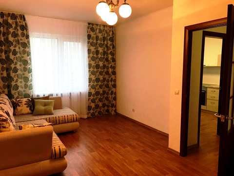 квартира за адресою Бориса Гмирі вул., 12-Б