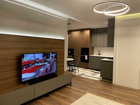 квартира по адресу Олександра Хіри ул., 2