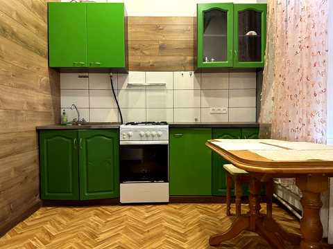 квартира за адресою Майдан Озерний вул. (Боброва), 5