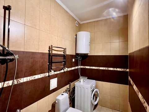 квартира за адресою Середньофонтанська вул., 19в