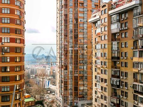 коммерческая по адресу Евгения Коновальца ул. (Щорса), 36Д