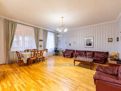 квартира за адресою Назарівська вул. (Вєтрова), 9