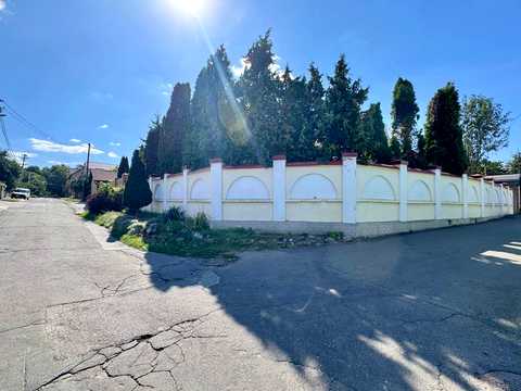 дом по адресу Николая Гнатюка ул. (Ласточкіна), 5
