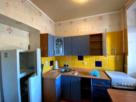квартира за адресою Богдана Хмельницького вул., 10