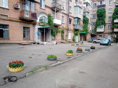 квартира за адресою Дмитра Яворницького просп. (Карла Маркса), 115