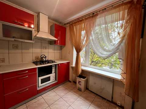 квартира за адресою Академіка Корольова вул., 4