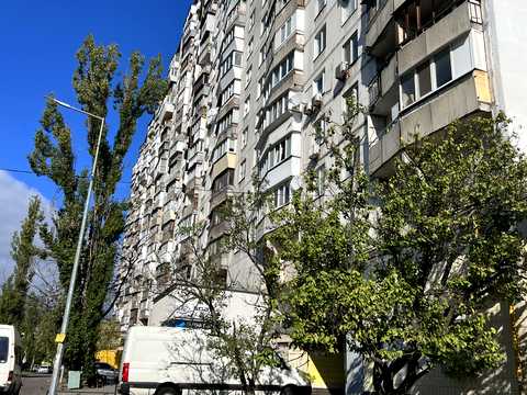 квартира по адресу Павла Тычины просп., 13