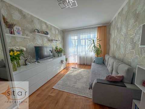 квартира за адресою Всіхсвятська вул. (50 років СРСР), 16