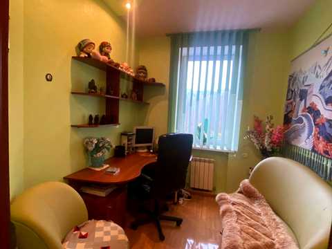 дом по адресу Івана Багряного, 4
