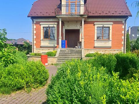 дом по адресу Степана Бандери, 2