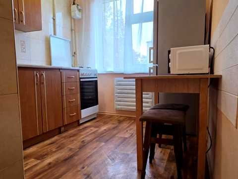 квартира за адресою Богдана Хмельницького вул., 82