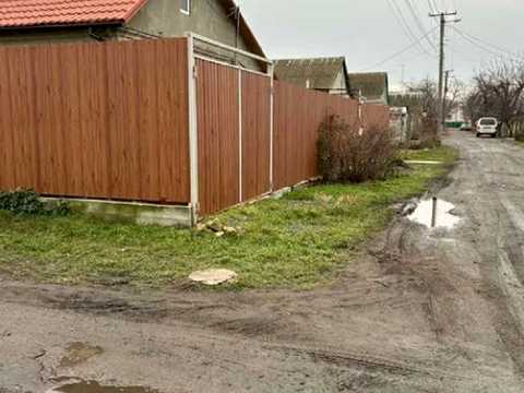 будинок за адресою Карпатська вул., 11