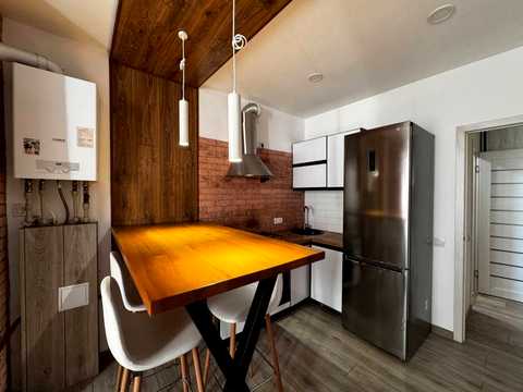 квартира за адресою Героїв Небесної Сотні просп., 26/18