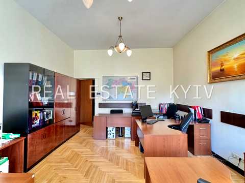 комерційна за адресою Івана Федорова вул., 12