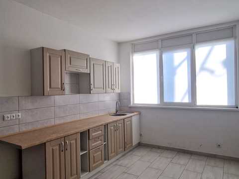 коммерческая по адресу Гетьмана Полуботка ул., 31