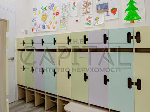 комерційна за адресою Метрологічна вул., 56