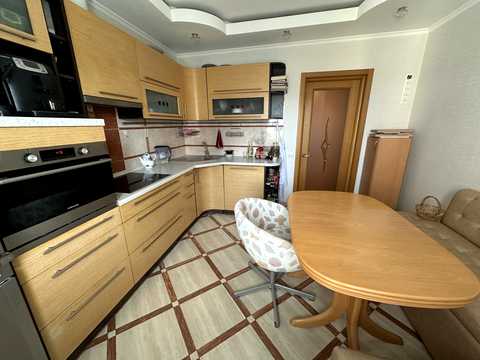квартира за адресою Милославська вул., 31-Б