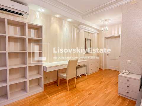 квартира за адресою Академіка Богомольця вул., 3