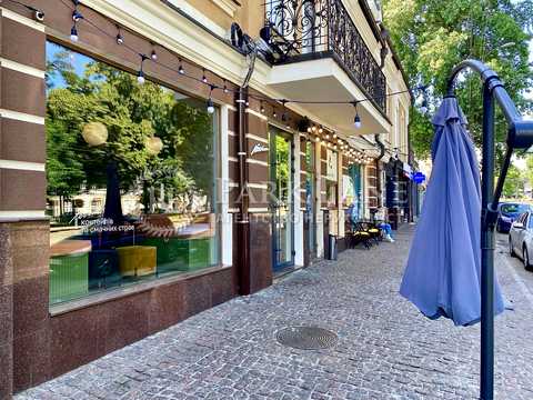 комерційна за адресою Київ, Верхній Вал вул., 22