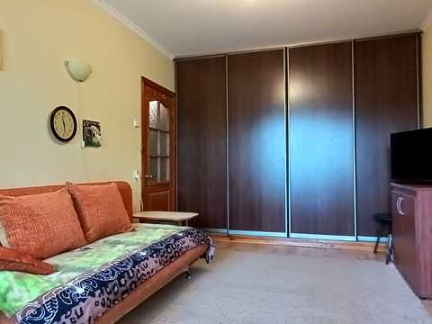 квартира за адресою Водопровідна вул., 62